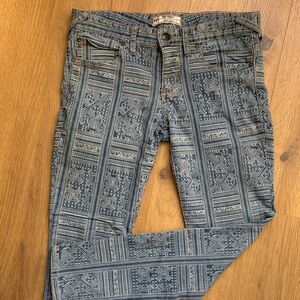 RARE Free People Patterned Blue Skinny Jeans 26